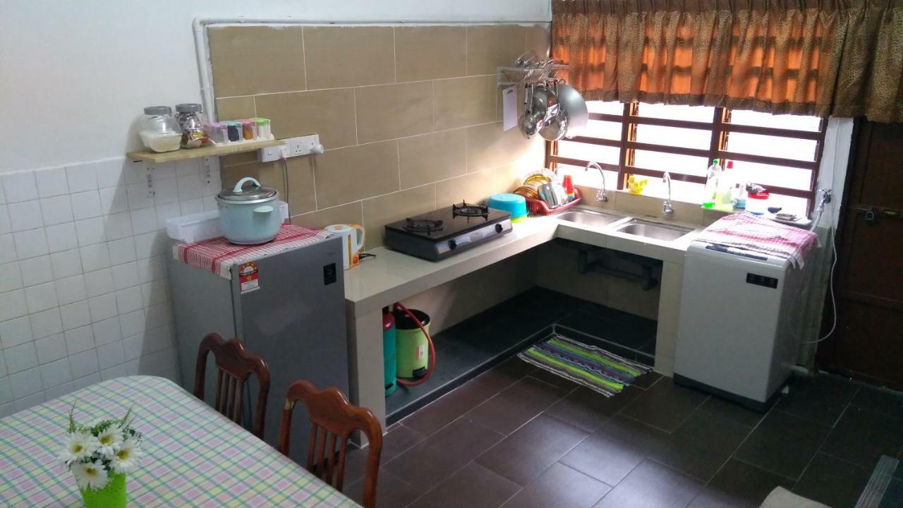 Homestay Rgee Kuantan Luaran gambar